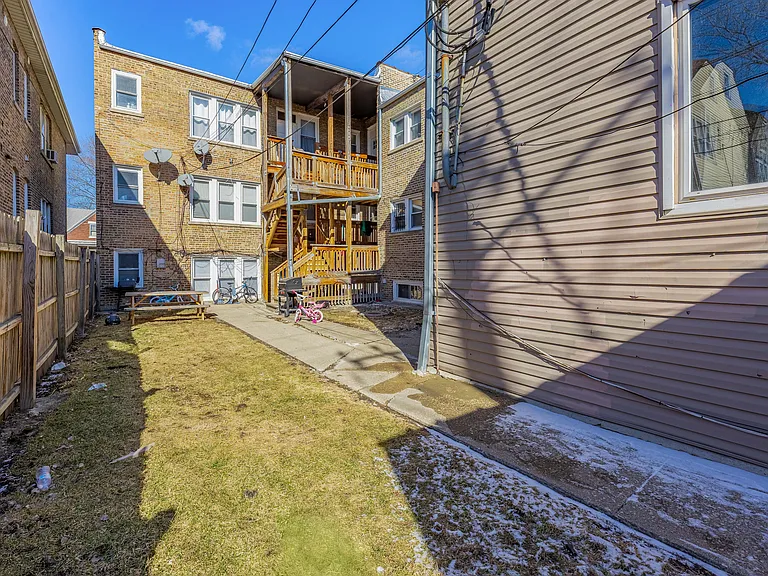 2601 W 55th St #B3 — Photo 12