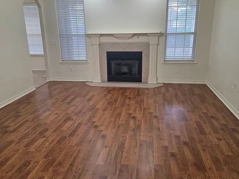 3219 W Thornebrook St — Photo 5