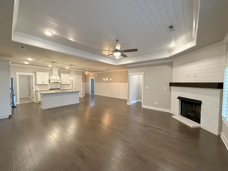408 Raleigh Elm Dr — Photo 13