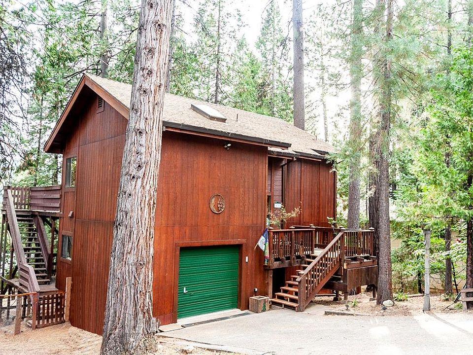 1st image of 26304 Meadow Dr
