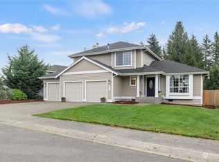 22903 SE 266th St, Maple Valley, WA 98038