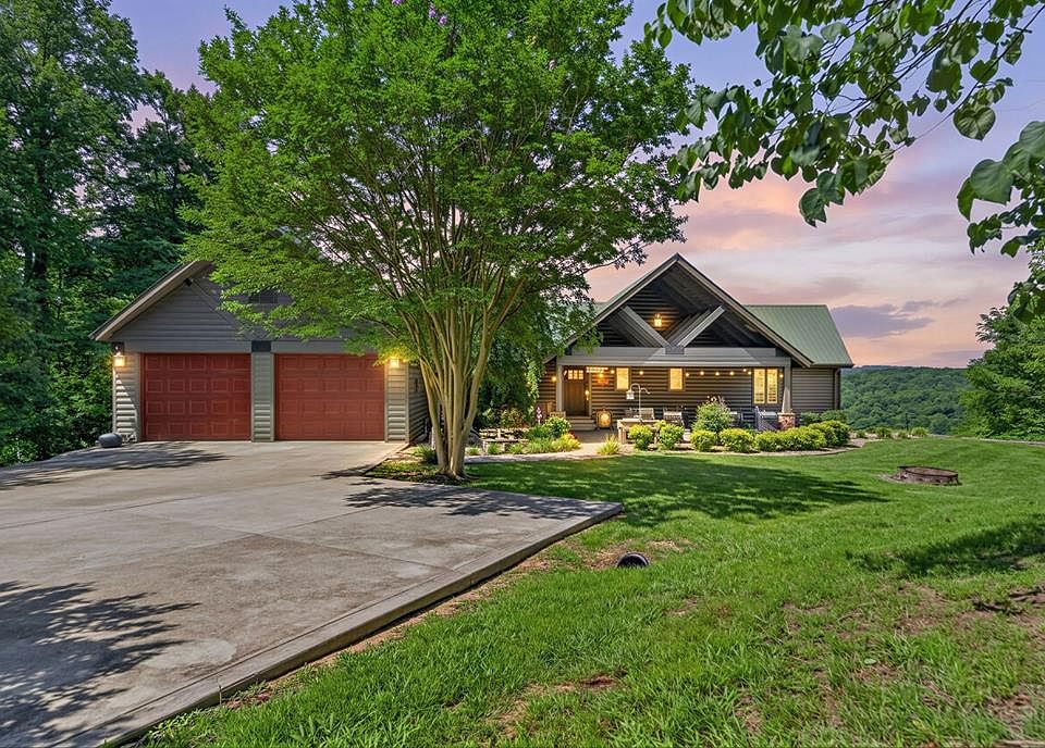 1st image of 2051 Scenic View Ct