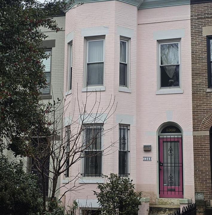 1st image of 1369 N Carolina Ave NE