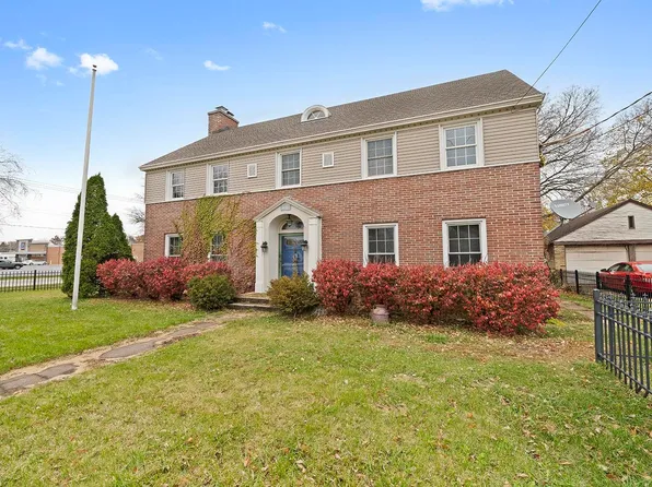 919 N State St, Belvidere, IL 61008