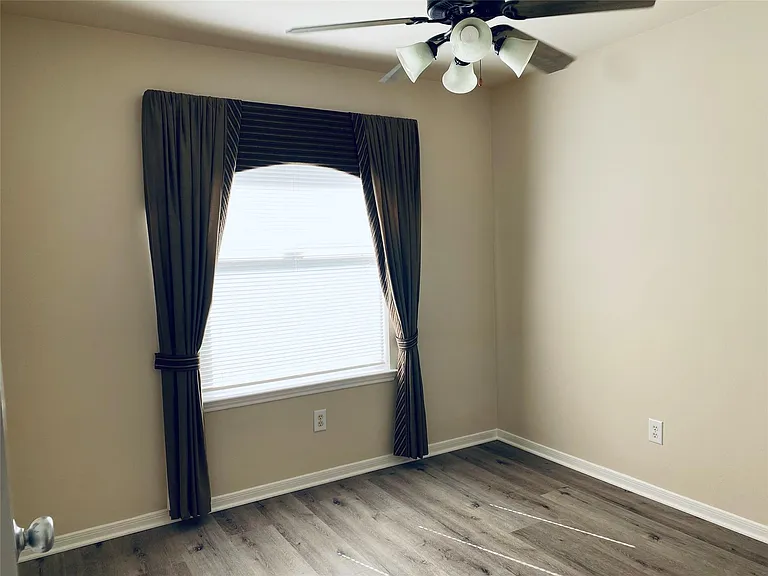 24710 Cobble Canyon Ln — Photo 22