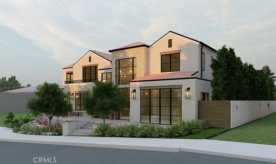 1st image of 29 Augusta Ln
