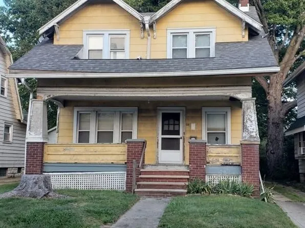 551 Oxford Ave, Akron, OH 44310