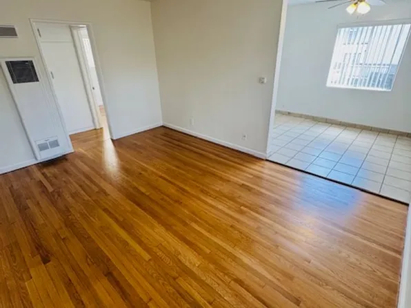 360, 706 E Lomita Ave APT 2, Glendale, CA 91205