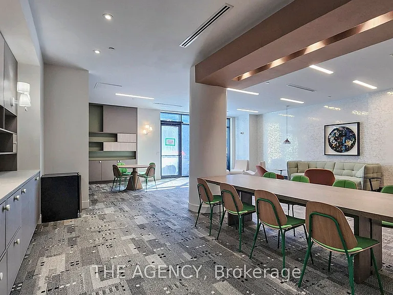 35 Tubman Ave #Penthouse 1115 — Photo 29