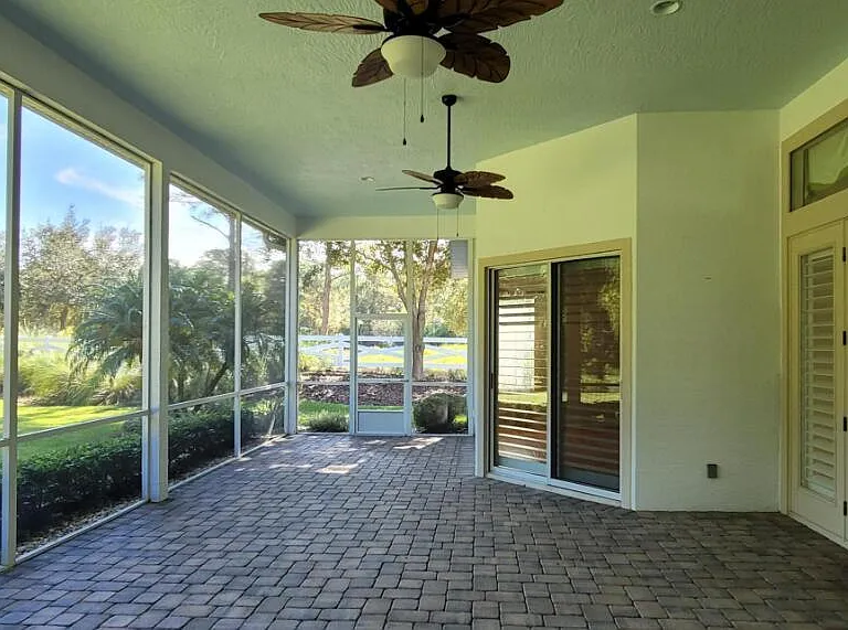 802 Westwood Dr — Photo 18