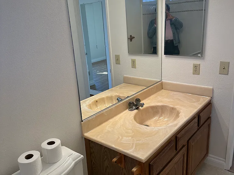 740 Highland St — Photo 15