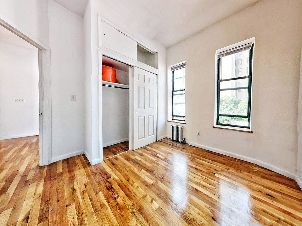 2nd image of 188 2nd Ave #19R
