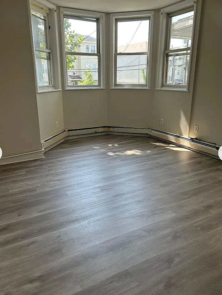 2 bed, 800 sqft, $1,799 — Photo 4