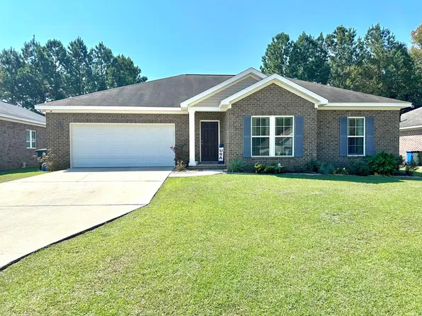 305 Huron Dr, Dothan, AL 36301