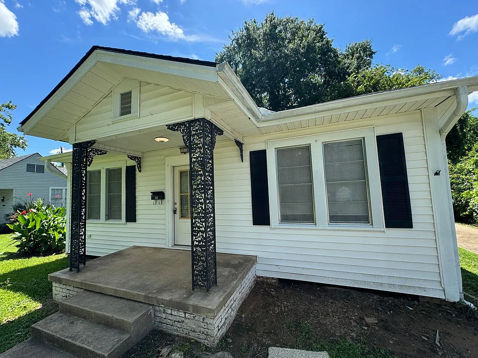 3516 Alexander Ave