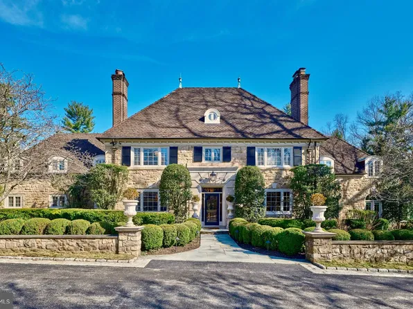 1241 Ridgewood Rd, Bryn Mawr, PA 19010