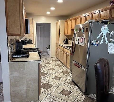 5th image of 1109 N Prospect Ave