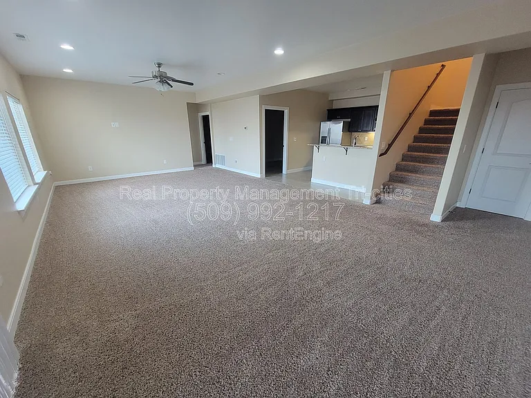 2348 W 49th Ave — Photo 17