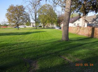 2124 C St SW, Cedar Rapids, IA 52404