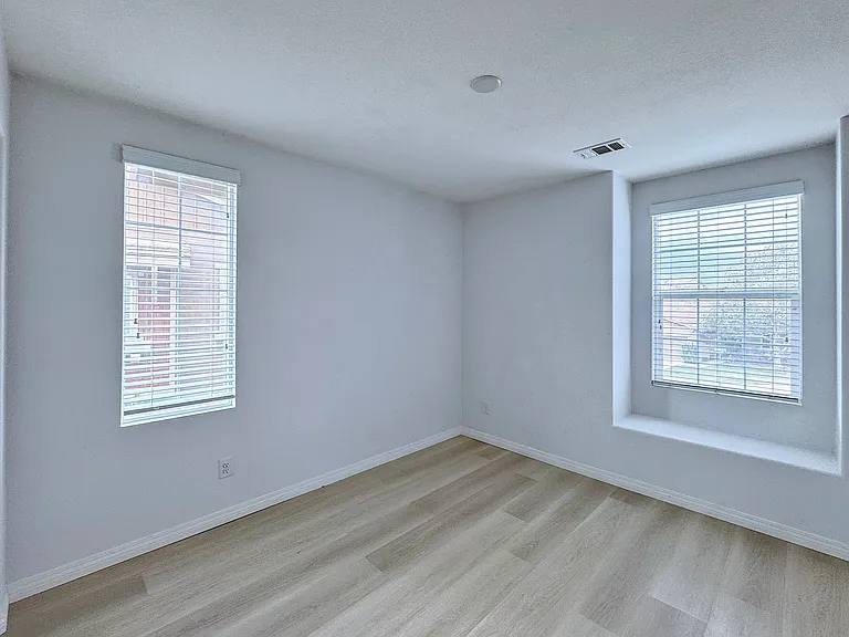 13267 Oatman Dr — Photo 18