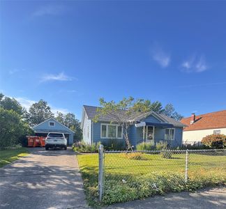 2110 Fairmont Pkwy, Erie, PA, 16510