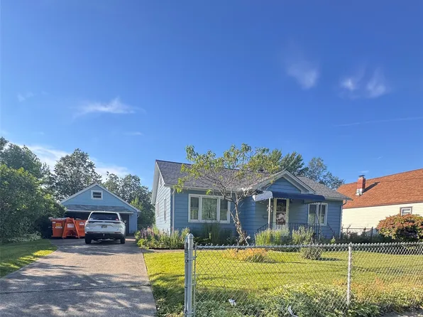 2110 Fairmont Pkwy, Erie, PA 16510
