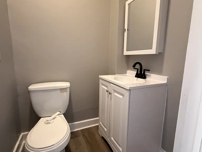 285 Hanover St #1 — Photo 7