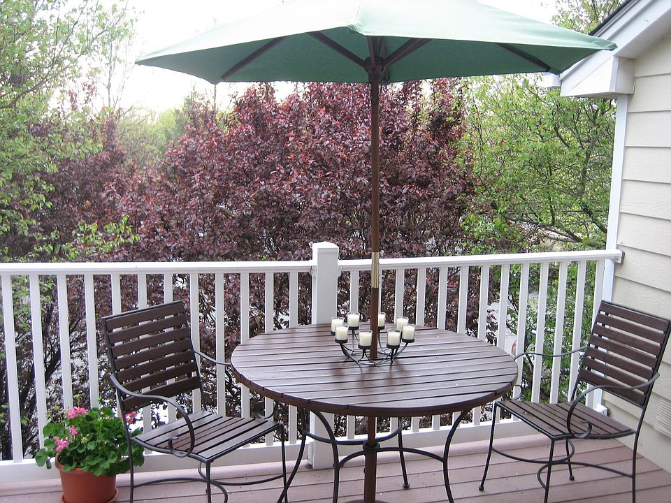 Private Deck