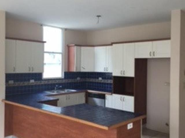 2nd image of 62 Calle Cielo Diamante