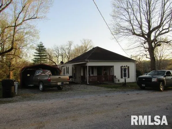 721 Mill St, Rosiclare, IL 62982