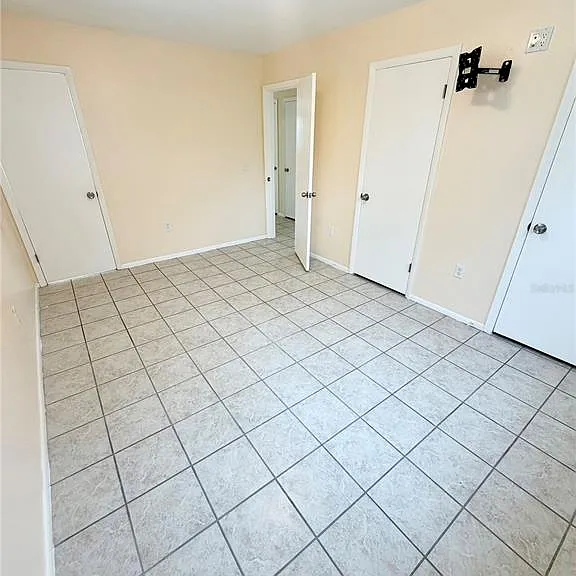 506 Holt Cir — Photo 25
