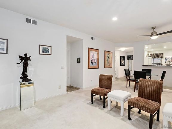 5th image of 956 Lupine Hills Dr Unit 49