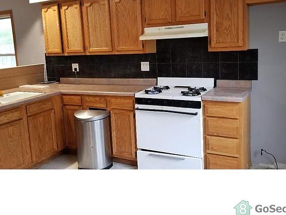 3rd image of 530 Harwood St #B