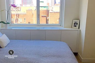 Rented by Coldwell Banker Warburg