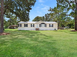 1222 Chapman Plantation Rd, Jesup, GA 31545