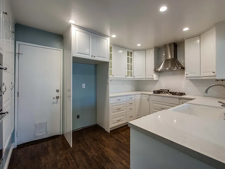 17030 Mount Lilita Ct — Photo 7