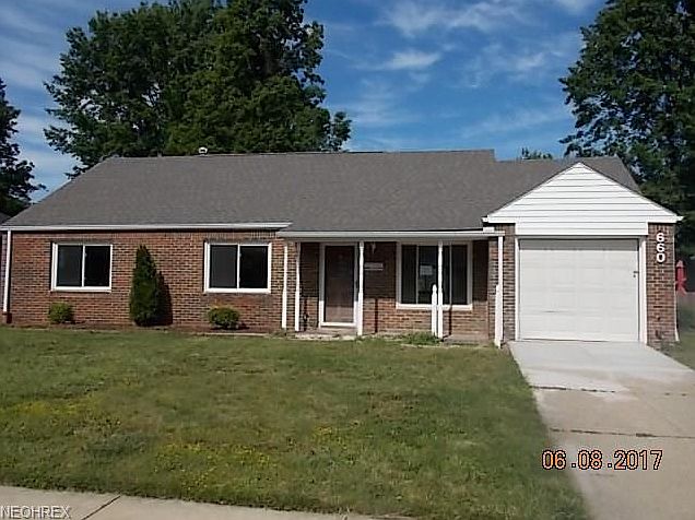 1st image of 660 Birch Dr