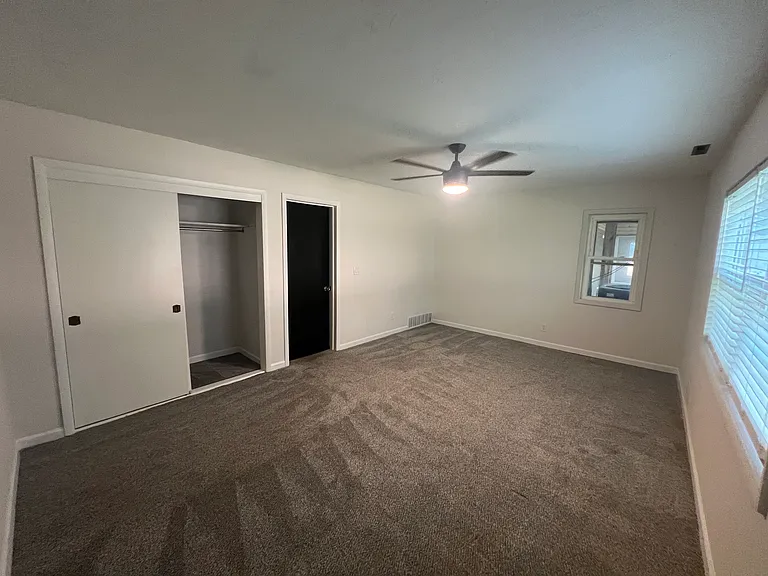 52 Jones St #3850 — Photo 8