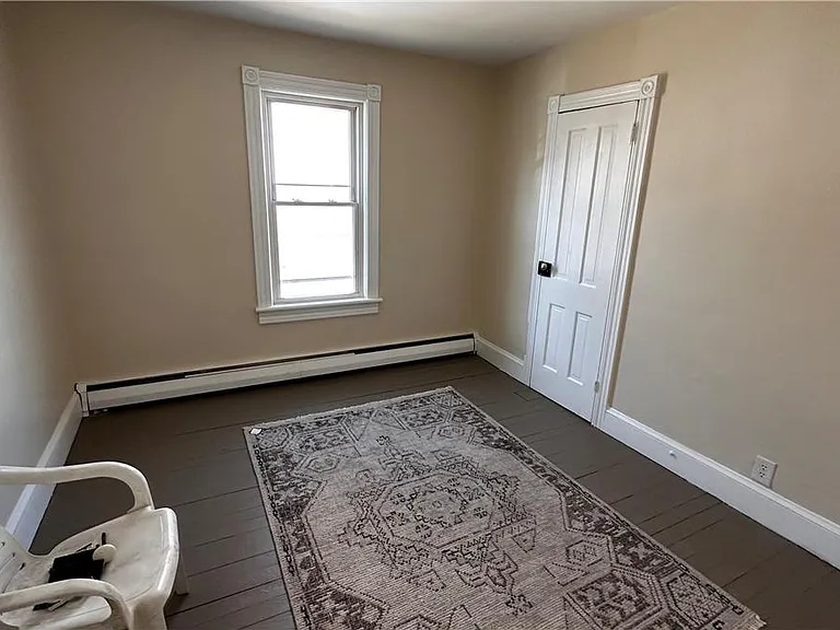 21 Davey Ave — Photo 22
