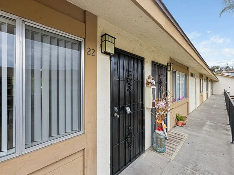 9059 Harness Street — Photo 2