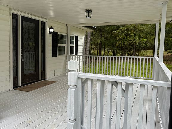 4th image of 1366 Freeman Harriss Rd