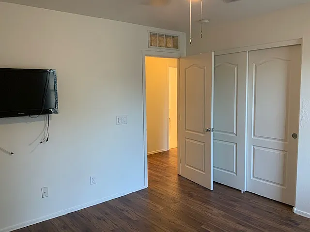 3416 E Gary Way — Photo 9