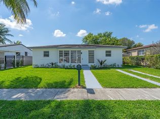 110 NE 171st St, North Miami Beach, FL 33162