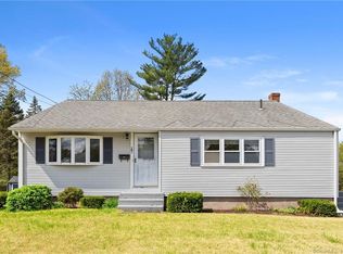 103 Henderson Dr, East Hartford, CT 06108
