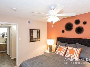 1217 El Camino Village Dr #674, Houston, TX 77058