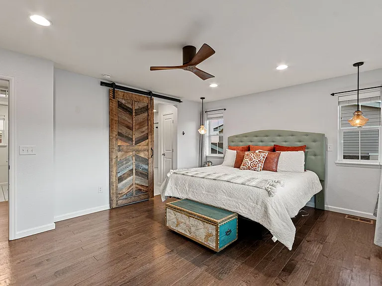 9337 Iron Mountain Way — Photo 31