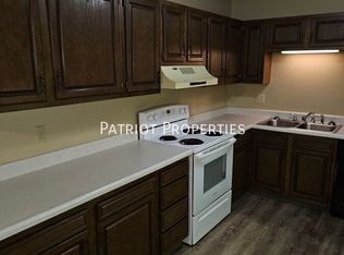 800 W Benton St #9, Tomah, WI 54660