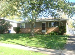 460 Clayton Ave NW, Grand Rapids, MI 49534