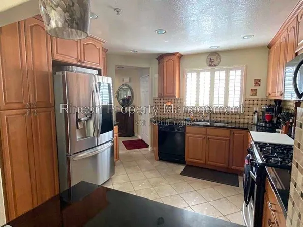 2303 Otter Creek Ln, Oxnard, CA 93036