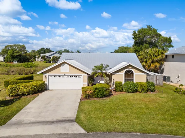 2210 NW 20th Avenue, Stuart, FL 34994